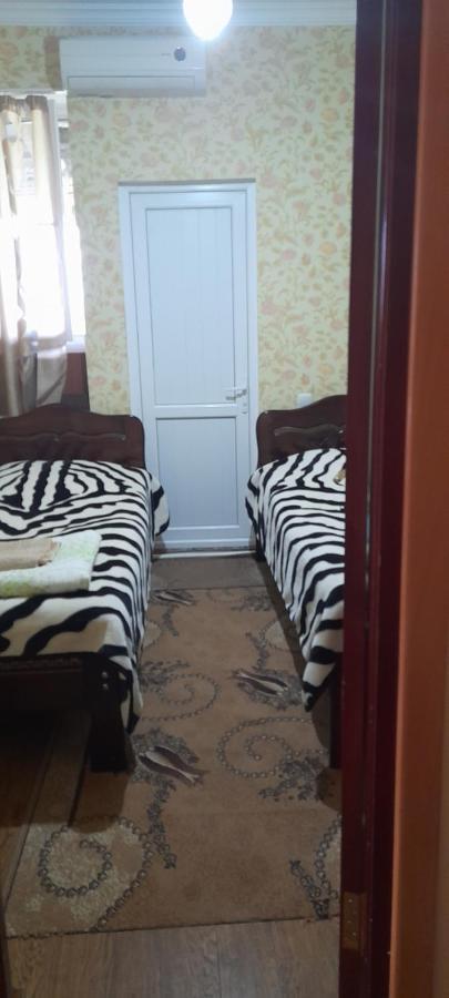 Nona Guest House Shilda Exterior foto